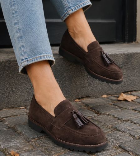 Keine Lust auf den nächsten Sneaker, aber trotzdem auf der Suche nach einem Schuh, der sich leicht kombinieren lässt? Da...