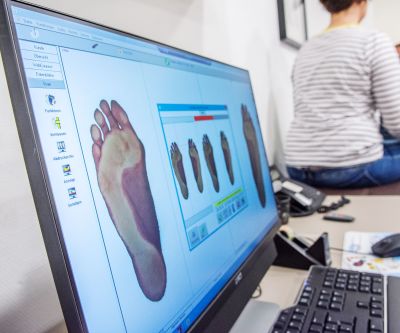 Frye Schuhe Orthopaedie Fussvermessung